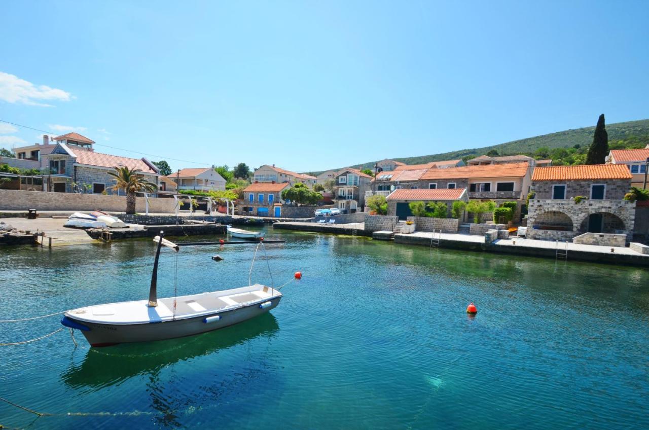 Apartment Romana Tivat Exterior foto